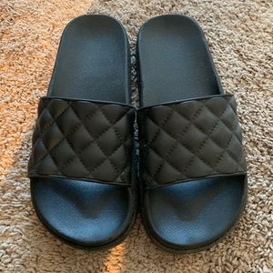 Quilted Slides